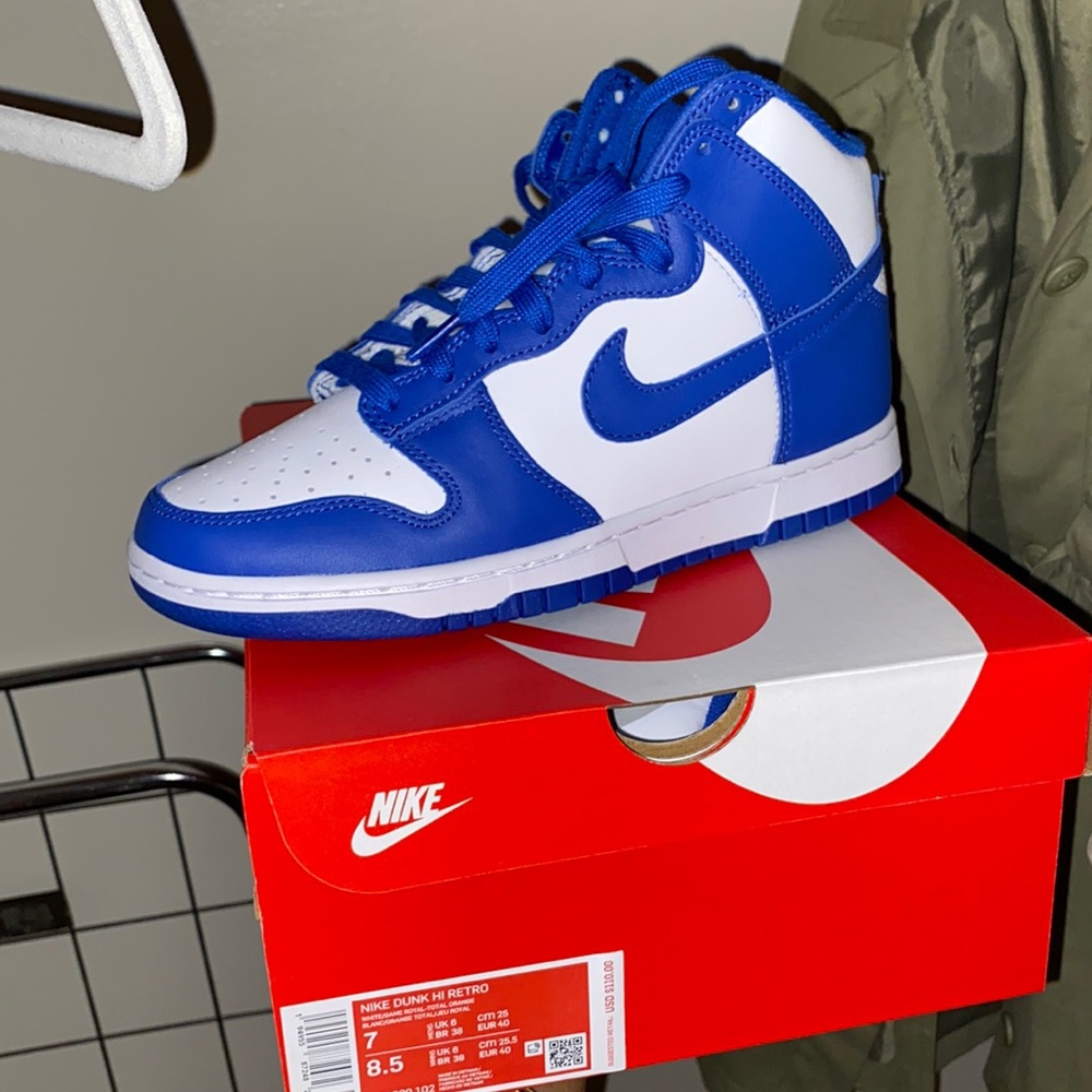 Nike dunk game royal